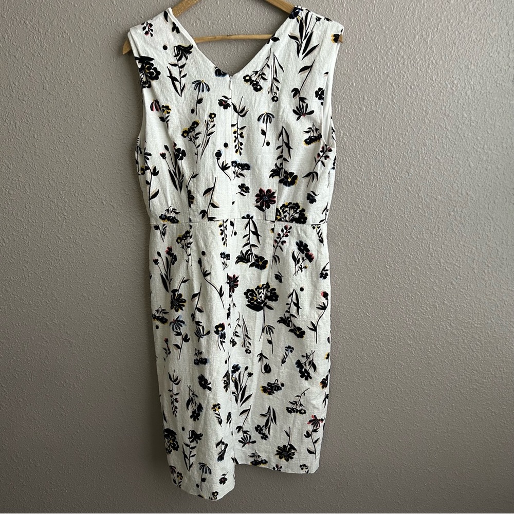 Ann Taylor White Multicolor Floral Double V Cotton Sleeveless Sheath Dress - Picture 3 of 11